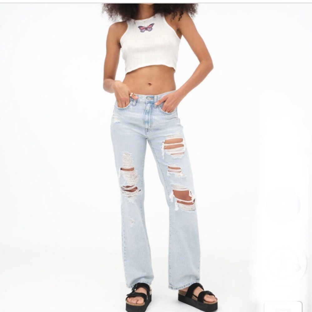 “Aeropostale” light wash, ripped, slouch fit, skater jeans, size 6
